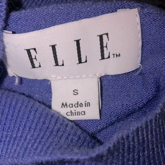 Elle size small purple sweater - Picture 5 of 5
